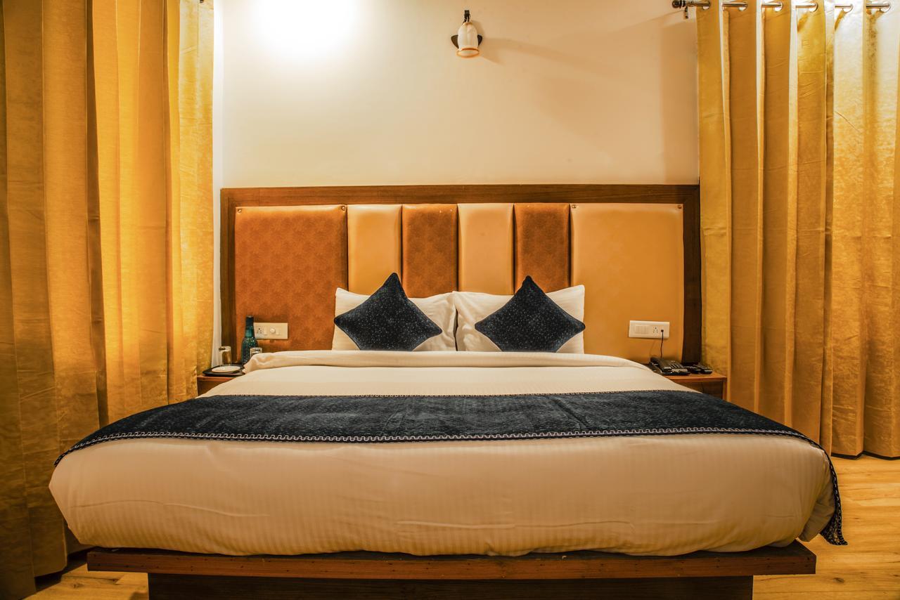 Jade Vine Resort Шімла Екстер'єр фото